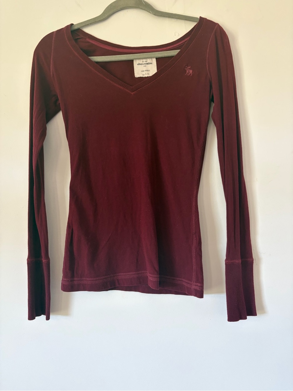 Abercrombie & Fitch long sleeve cotton Henley y2k twilight maroon women’s XS